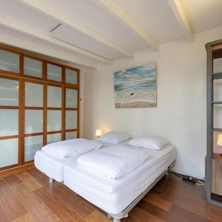 Gorgeous Bungalow For 2Pers At Duinland Sint Maartensvlotbrug Exterior foto